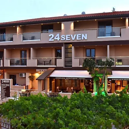 24 Seven Boutique Hotell Malia