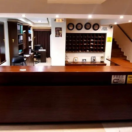 24 Seven Boutique 3*